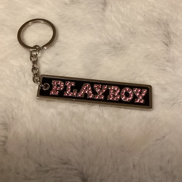 Playboy Keychain with pink stones - silver tone - Picture 1 of 5